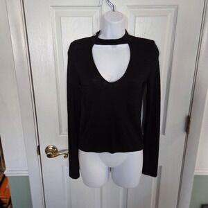 Wilfred Free Aritzia Black Cutout Mock Neck Long Sleeve Shirt Sm Basic Classic